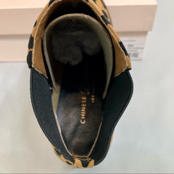 Chinese Laundry Finn bootie tan/black - Picture 5 of 10